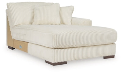 Lindyn Sectional with Chaise