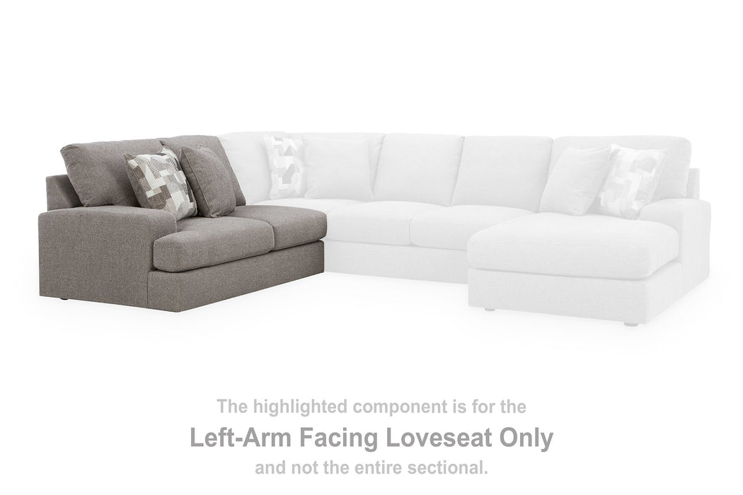 Lindon Sectional with Chaise