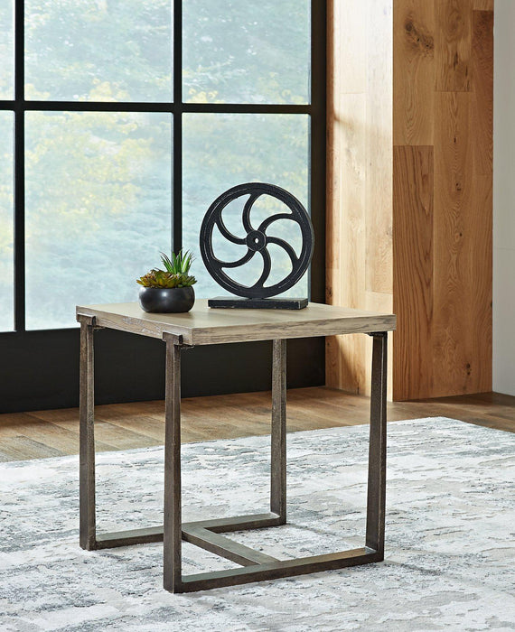 Dalenville End Table