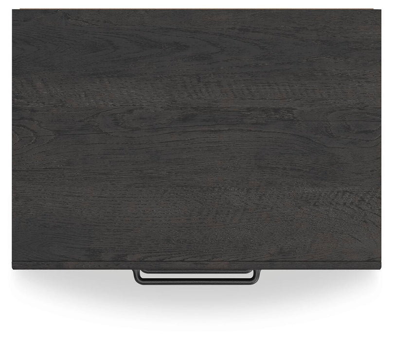 Hollivern Bedroom Set