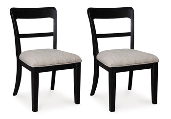 Greddinton Dining Room Set